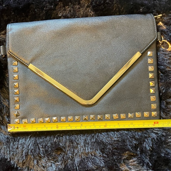 Black w/Gold Studs Clutch Bag - Picture 4 of 8